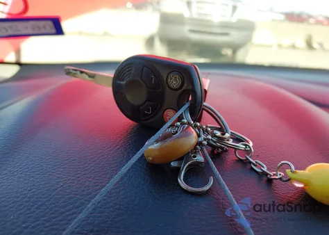 2016 Ford Focus Se z USA, uszkodzony, nr VIN 1FADP3F22GL281854